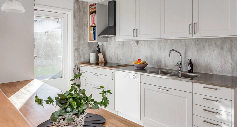 Kök med nya köksluckor