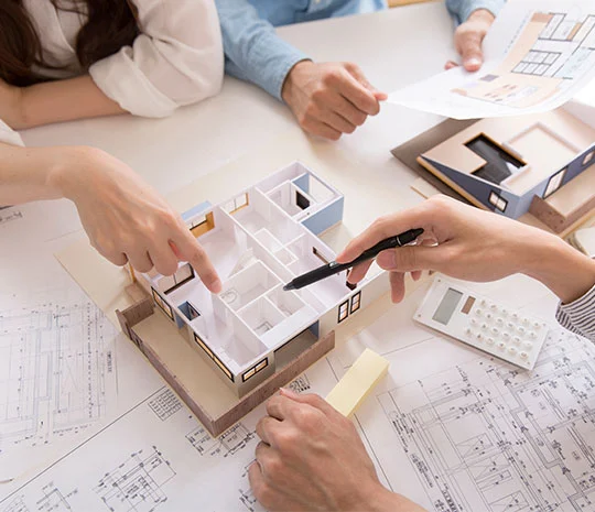 Par planerar renovering hos banken